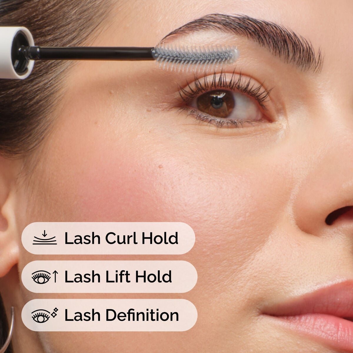 lash-curl-finisher-i7 ord-lash-curl-finisher-model-application-with-benefits.jpg