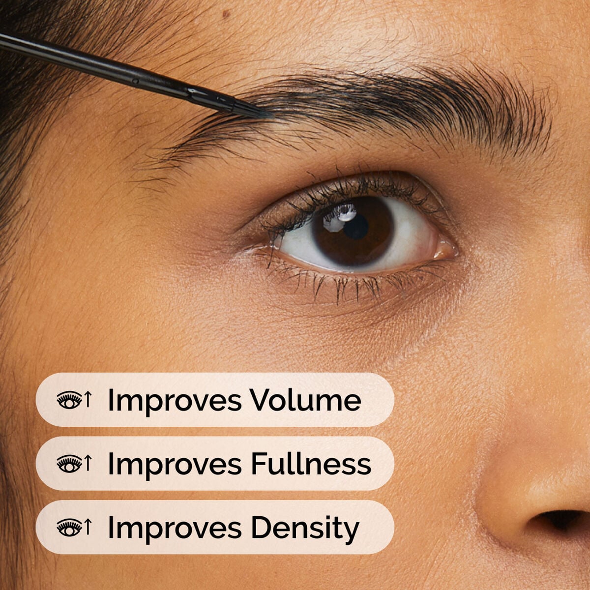 multi-peptide-lash-and-brow-serum-m5 ord-multi-peptide-lash-brow-model-application-with-benefits.jpg
