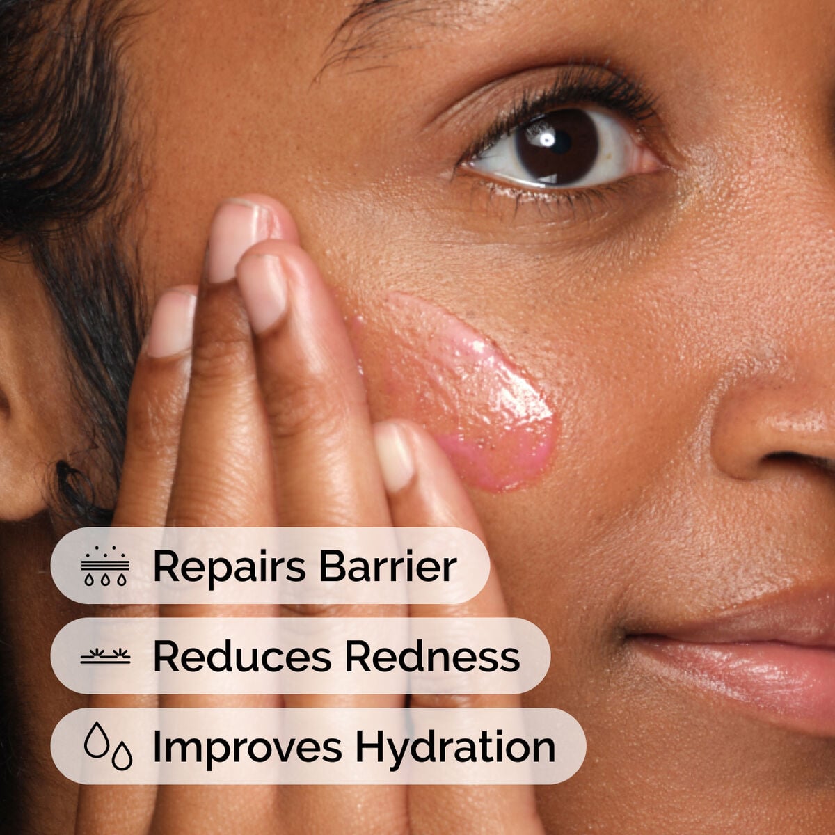 soothing-and-barrier-support-serum-f4 ord-soothing-barrier-support-serum-model-application-with-benefits.jpg